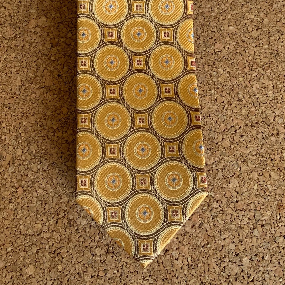 Tie